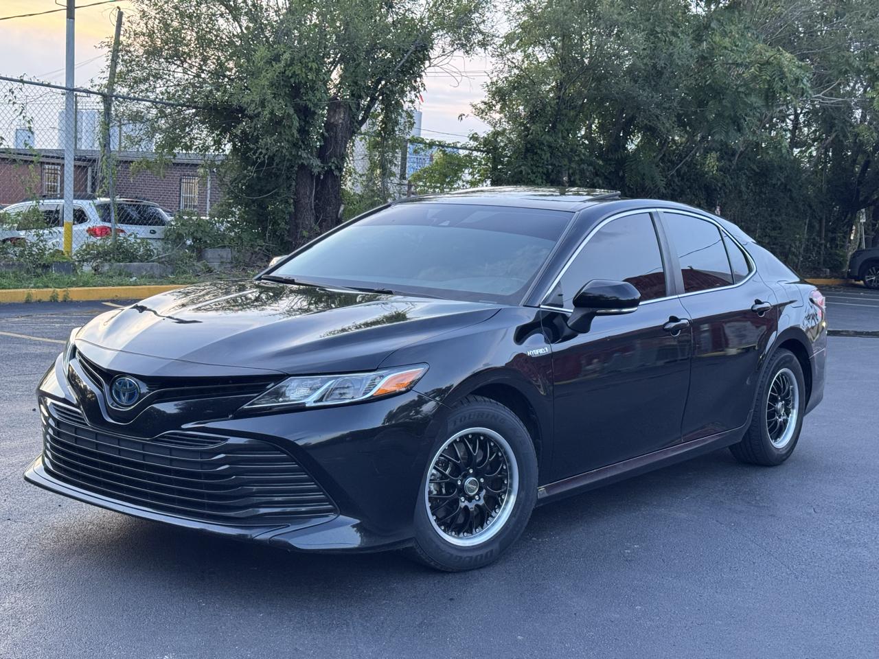 Toyota Camry Hybrid LE 2020