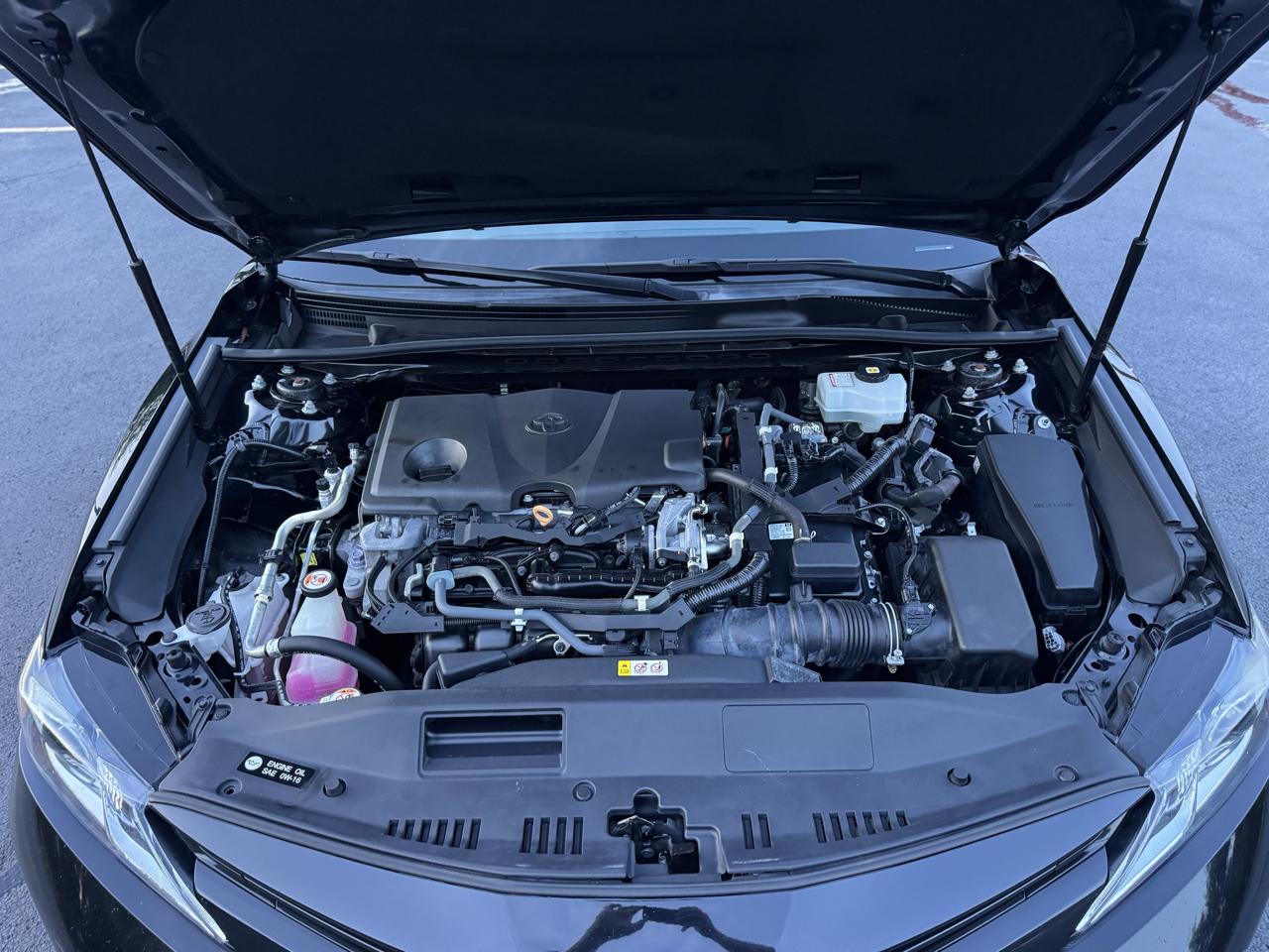 Toyota Camry Hybrid LE 2020
