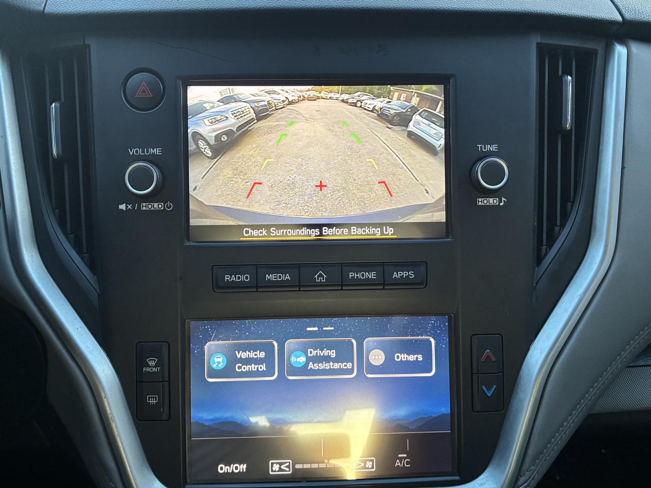 Subaru Legacy Premium 2020
