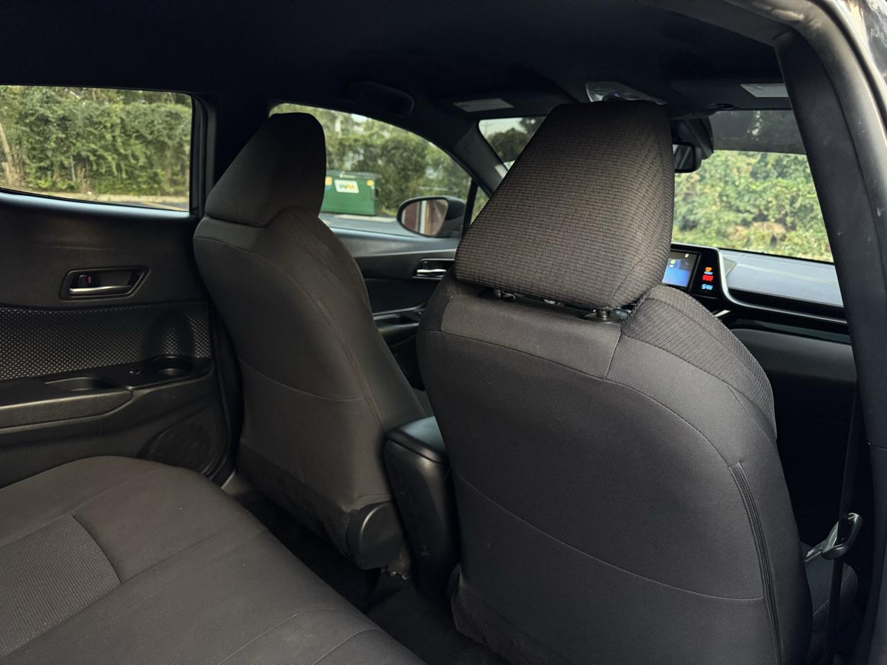 Toyota C-HR XLE 2018