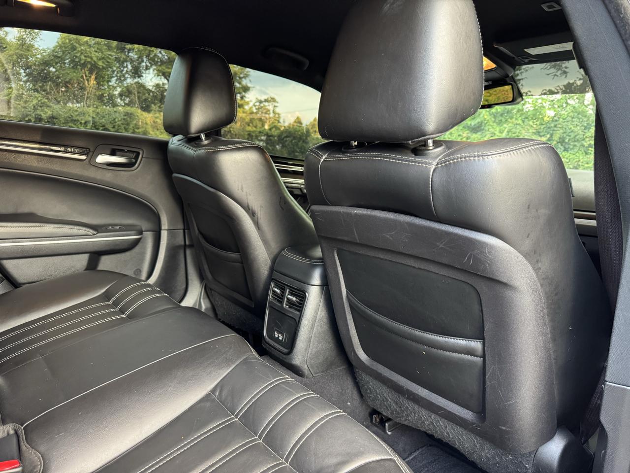 Chrysler 300 S V6 RWD 2019
