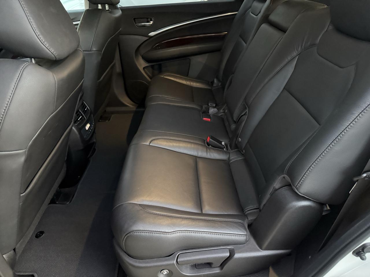 Acura MDX 9-Spd AT w/Tech Package 2016