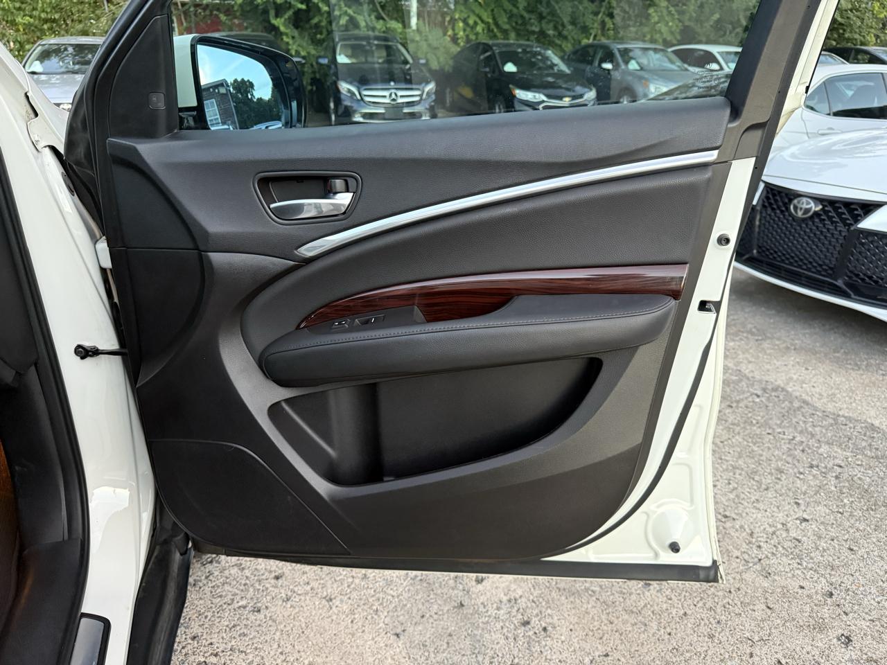 Acura MDX 9-Spd AT w/Tech Package 2016