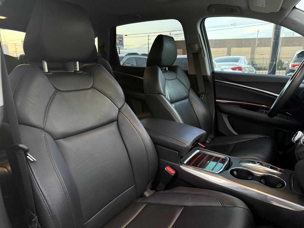 Acura MDX 9-Spd AT w/Tech Package 2016