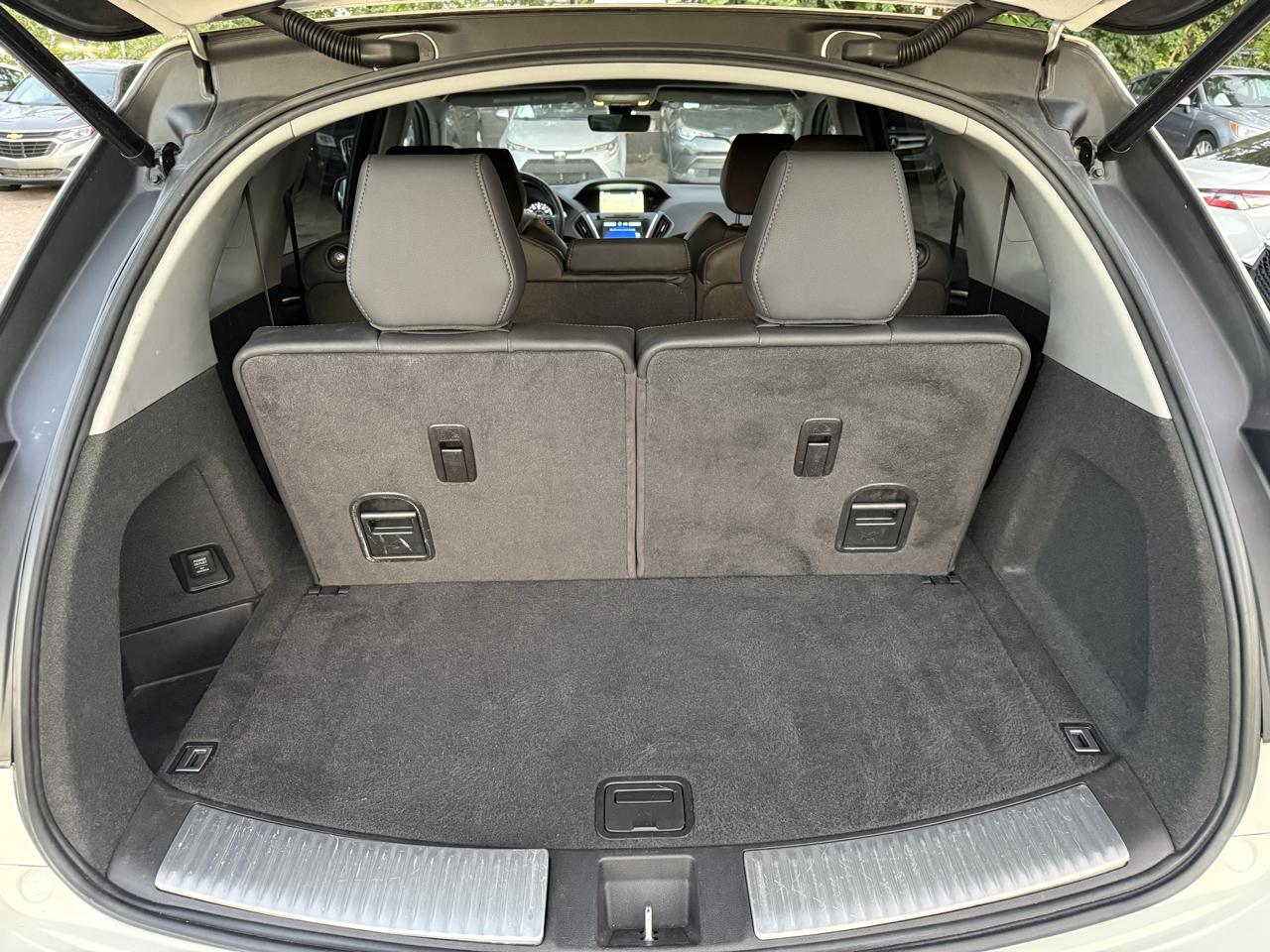 Acura MDX 9-Spd AT w/Tech Package 2016