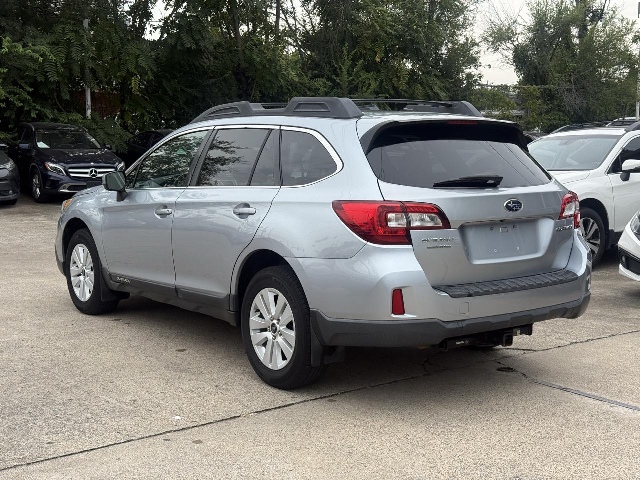 Subaru Outback 2.5i Premium 2015