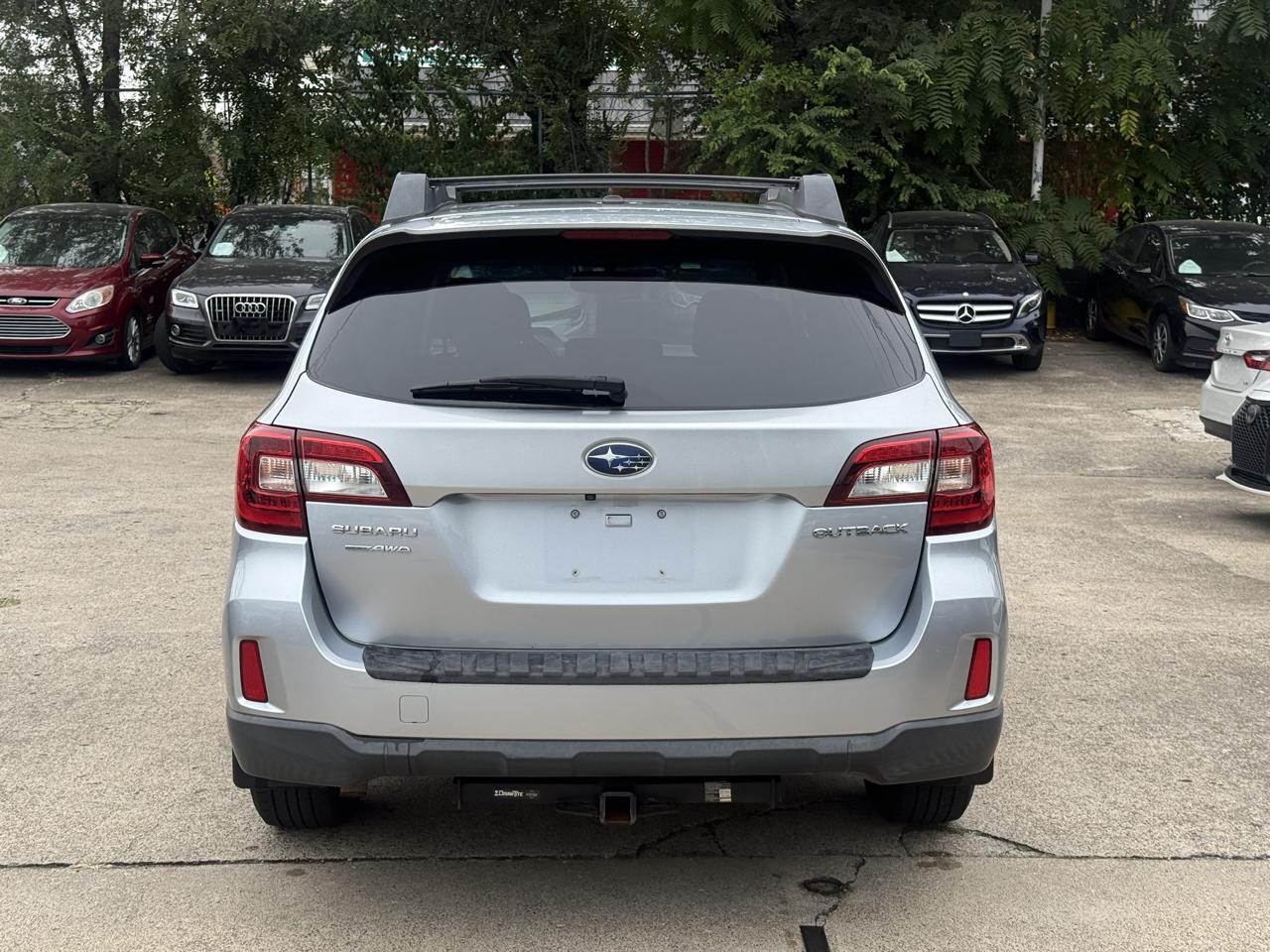 Subaru Outback 2.5i Premium 2015