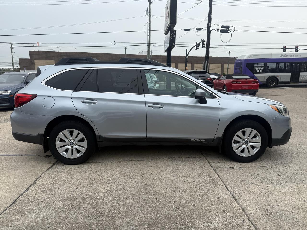 Subaru Outback 2.5i Premium 2015