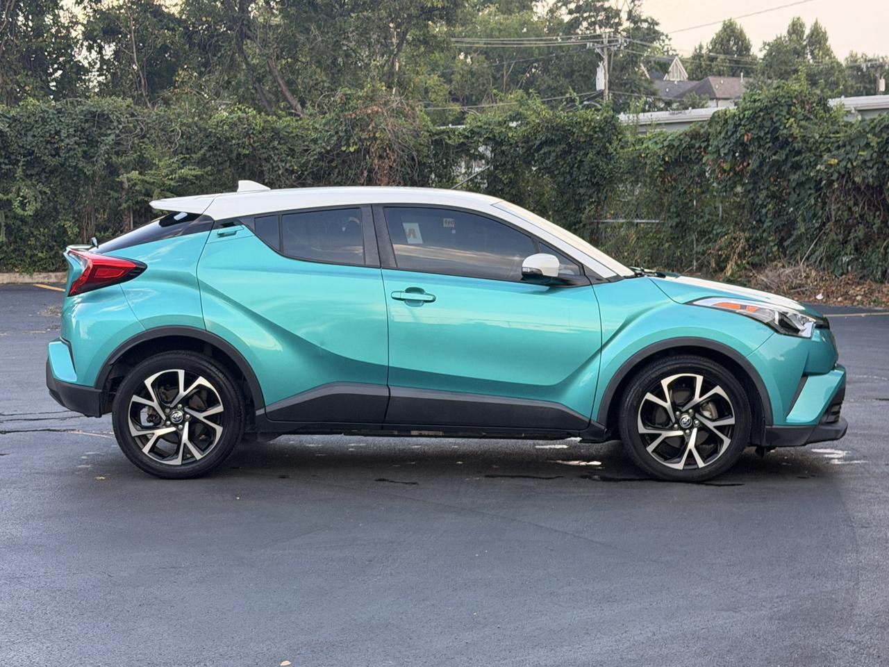 Toyota C-HR XLE 2018