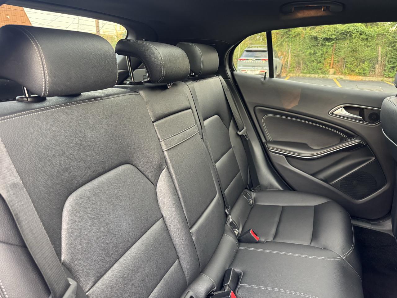 Mercedes-Benz GLA-Class GLA250 4MATIC 2017