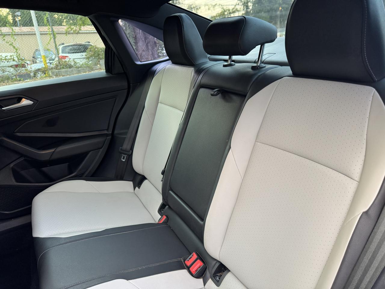 Volkswagen Jetta 1.4T S 8A 2021