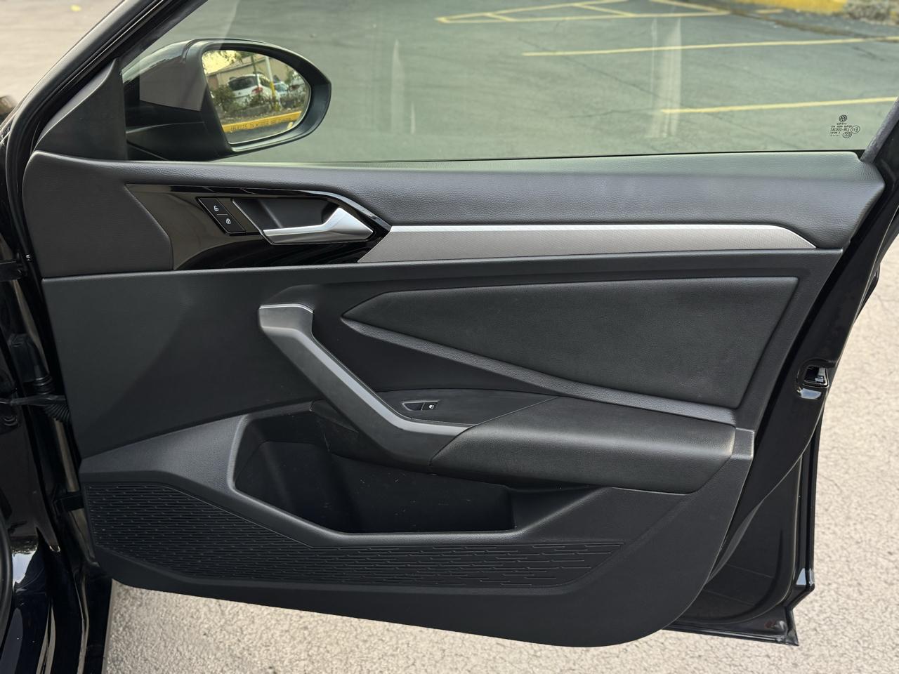 Volkswagen Jetta 1.4T S 8A 2021