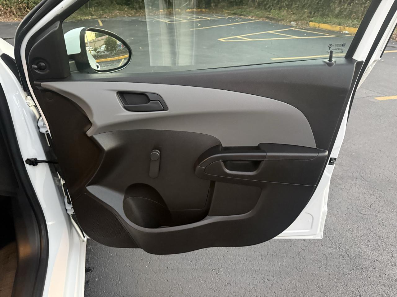 Chevrolet Sonic LT 2020