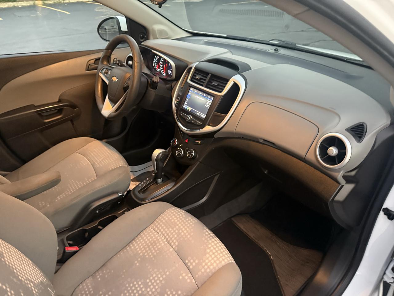 Chevrolet Sonic LT 2020