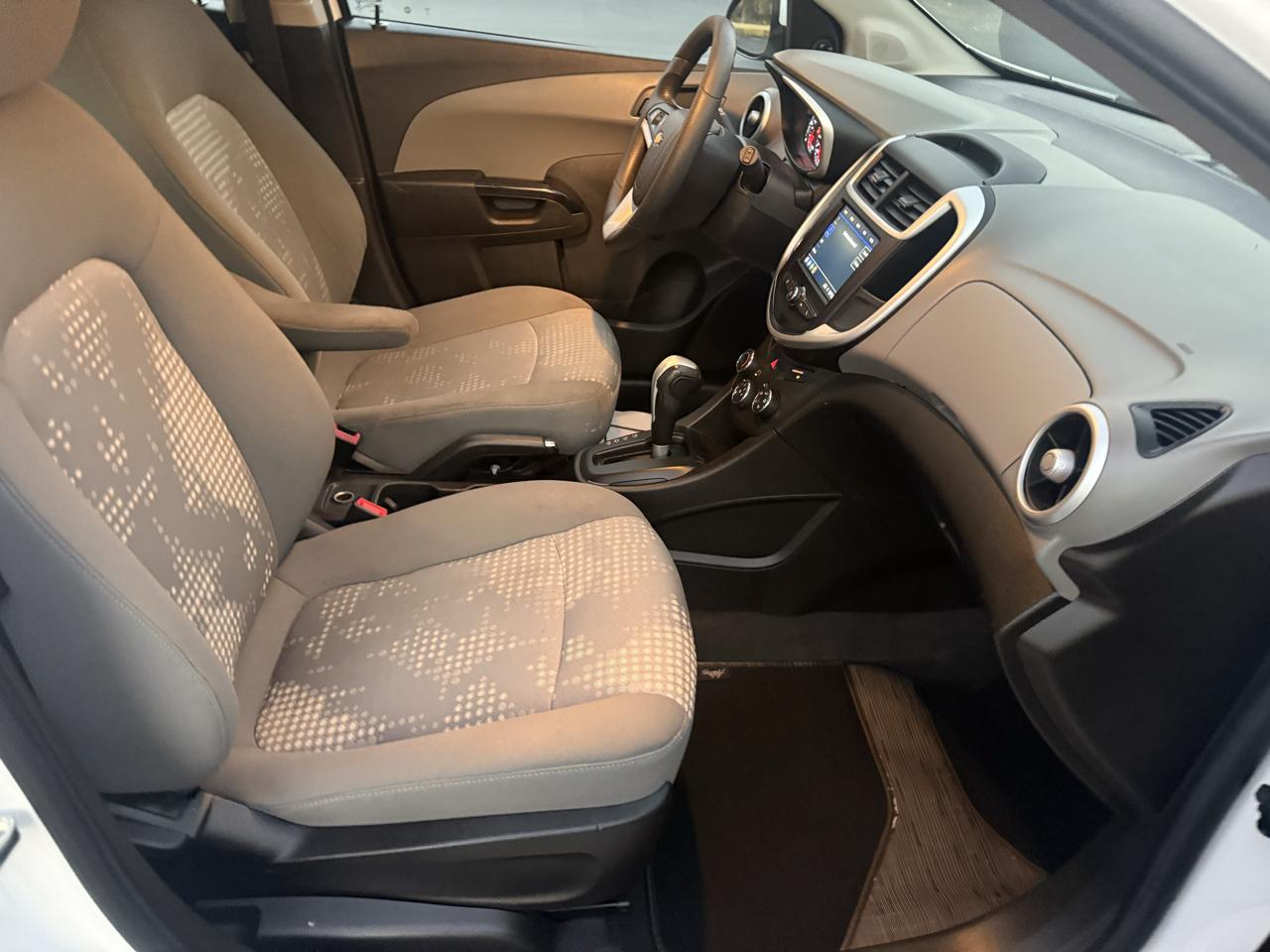Chevrolet Sonic LT 2020