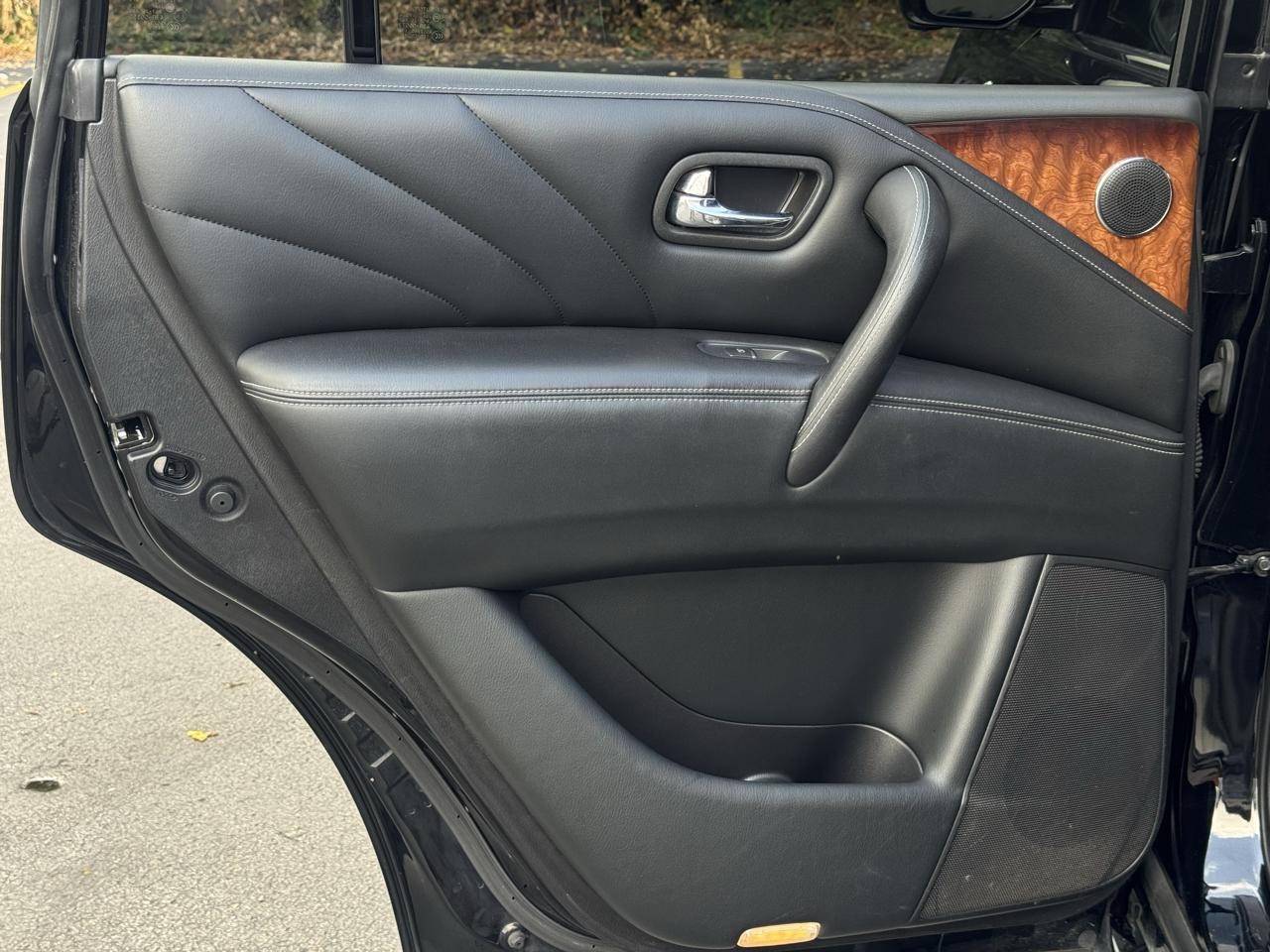 Infiniti QX80 4WD 2016