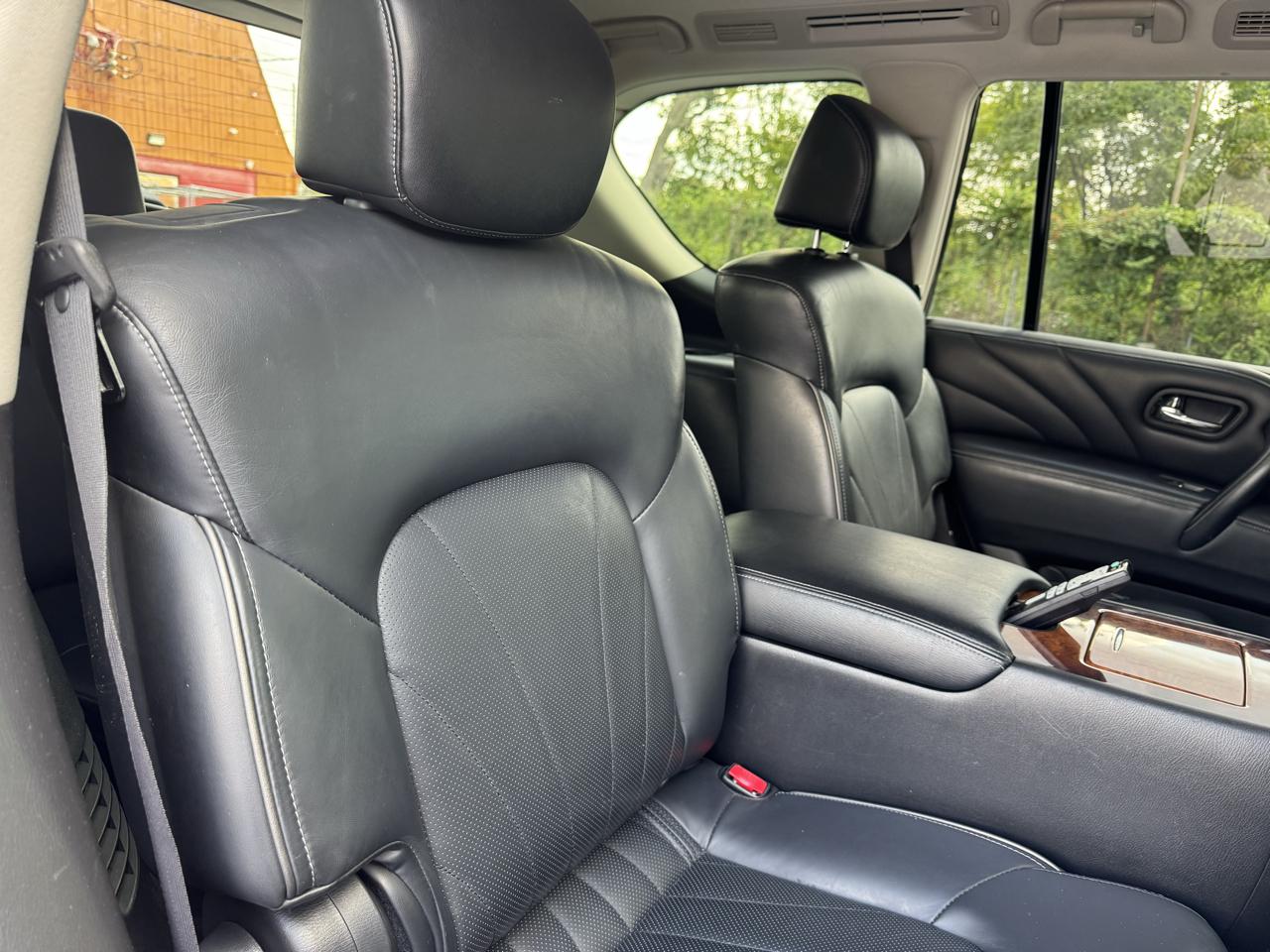 Infiniti QX80 4WD 2016