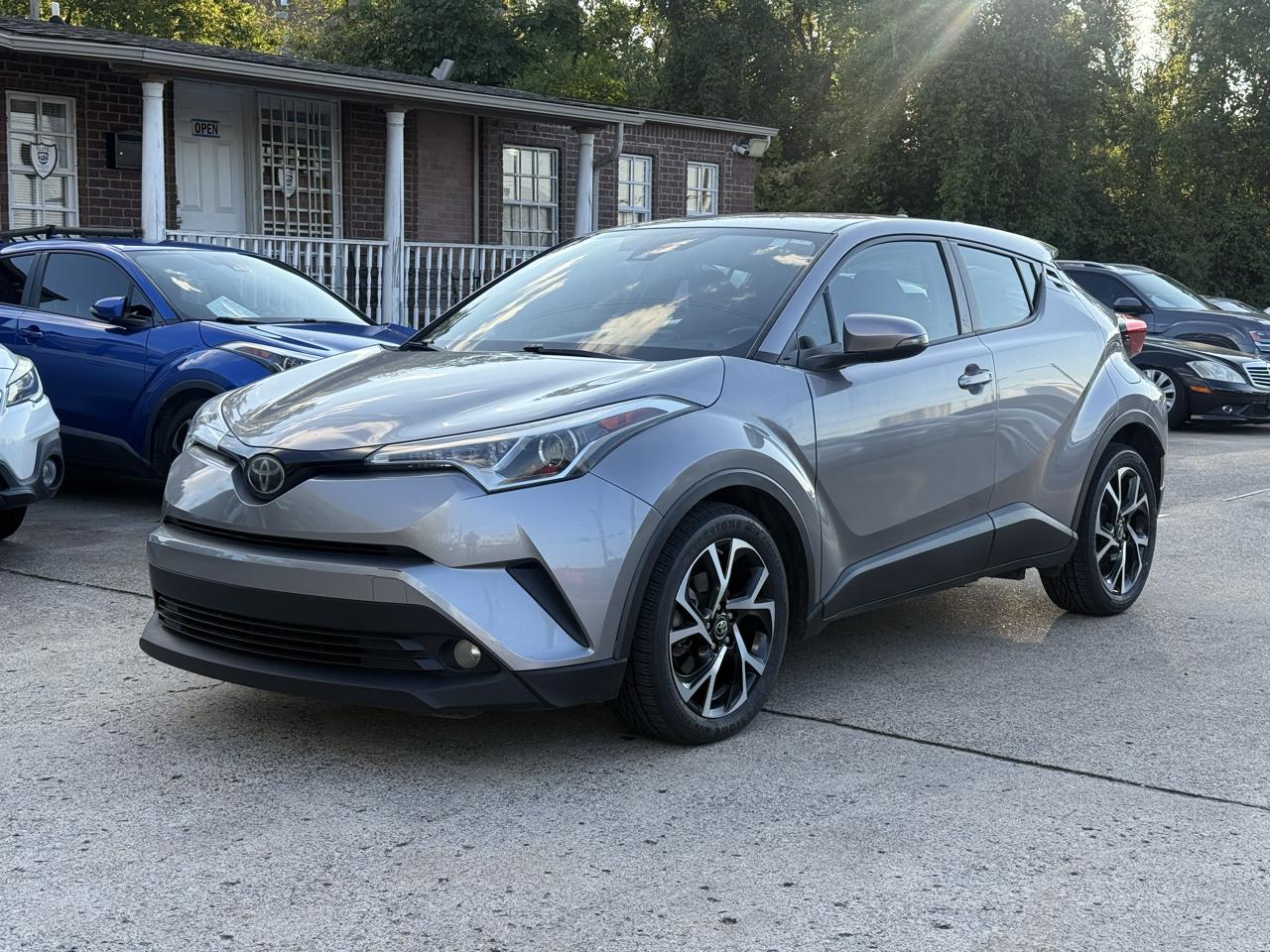 Toyota C-HR XLE 2018