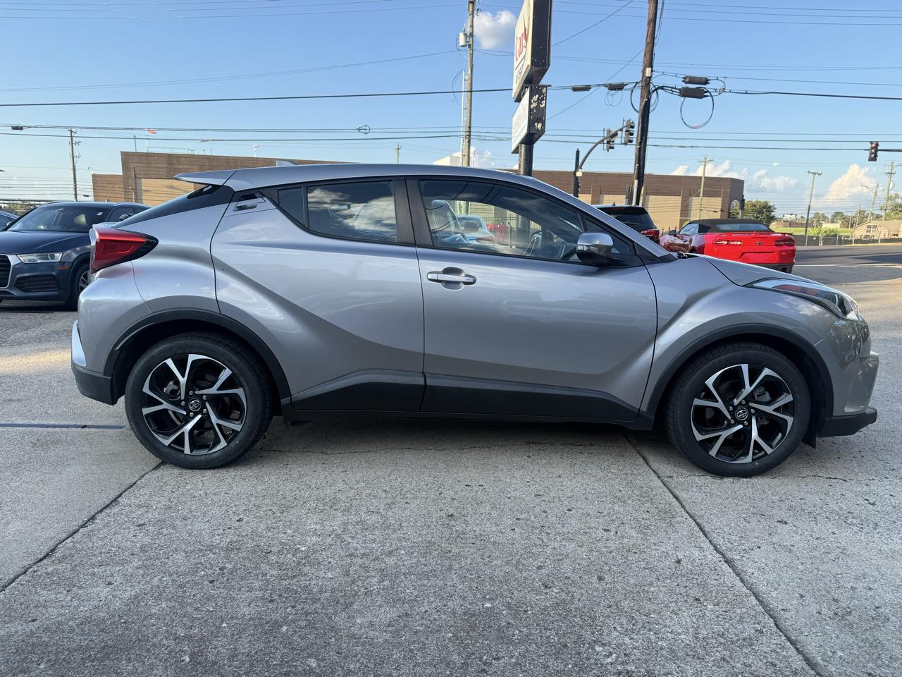 Toyota C-HR XLE 2018