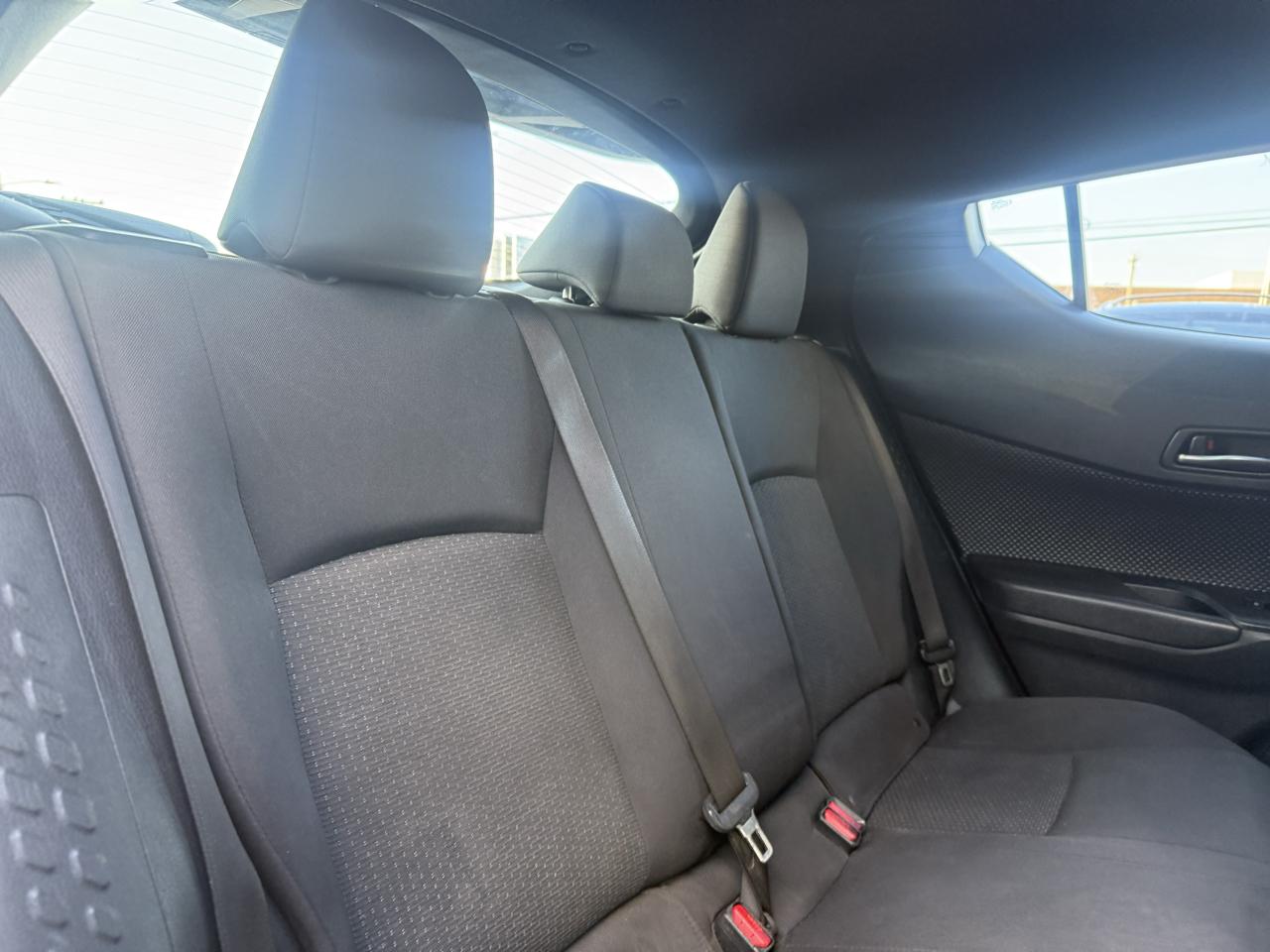 Toyota C-HR XLE 2018