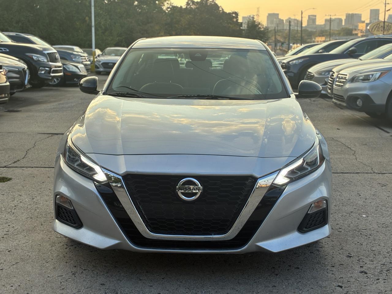 Nissan Altima 2.5 SR 2021