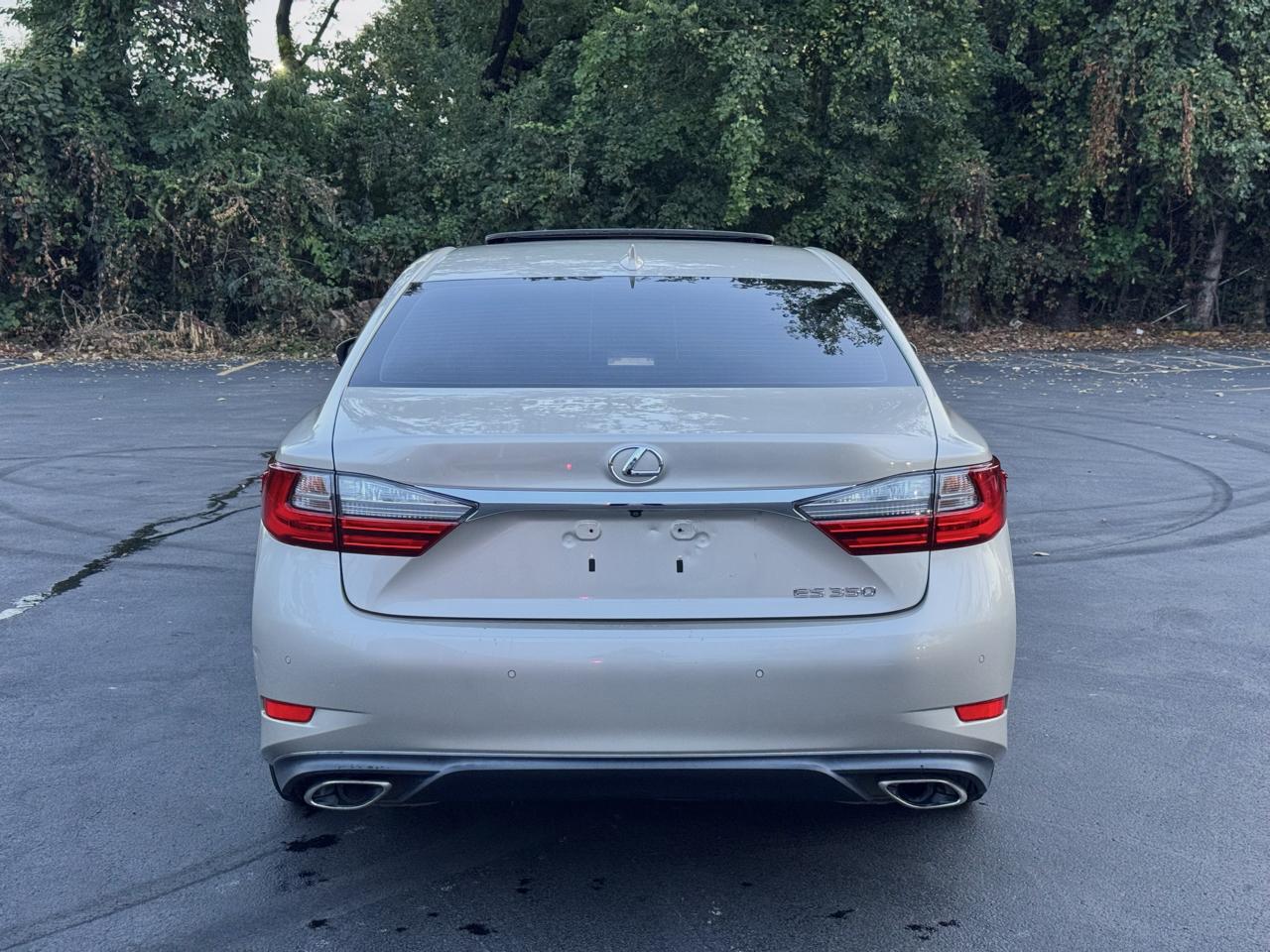 Lexus ES 350 Sedan 2016
