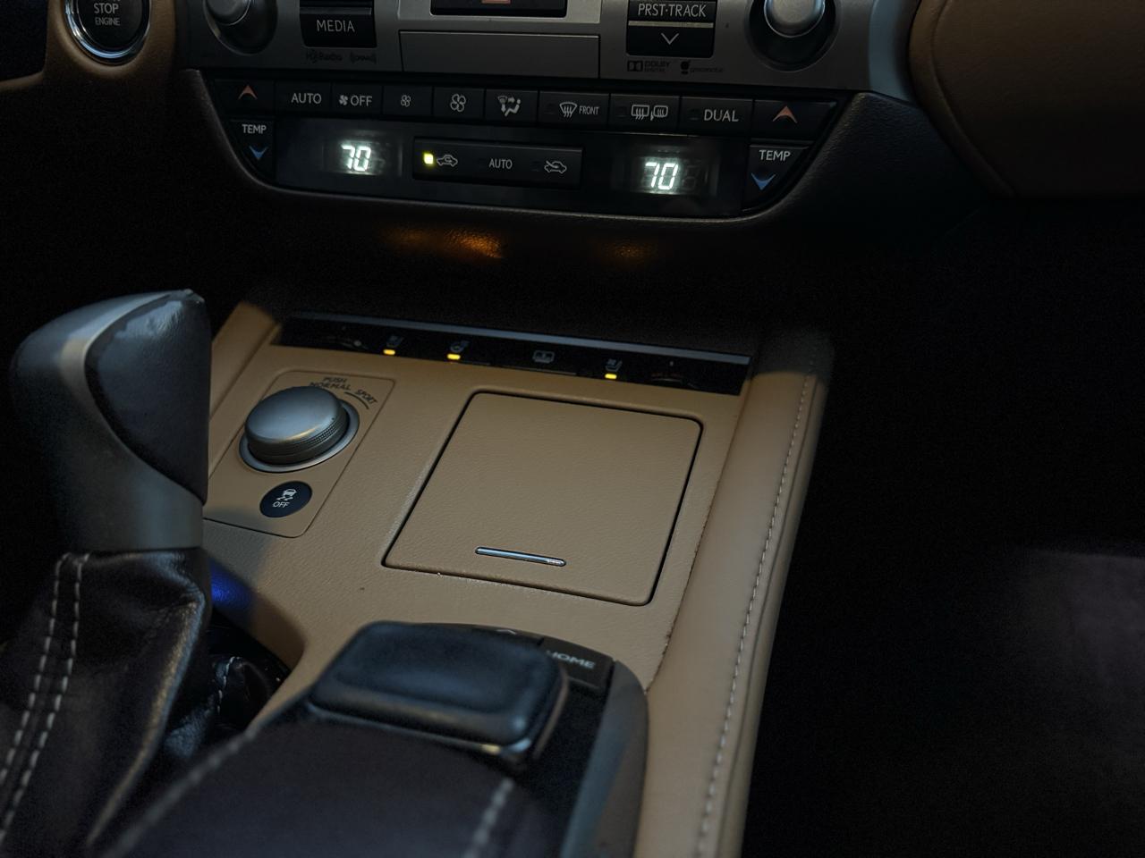 Lexus ES 350 Sedan 2016
