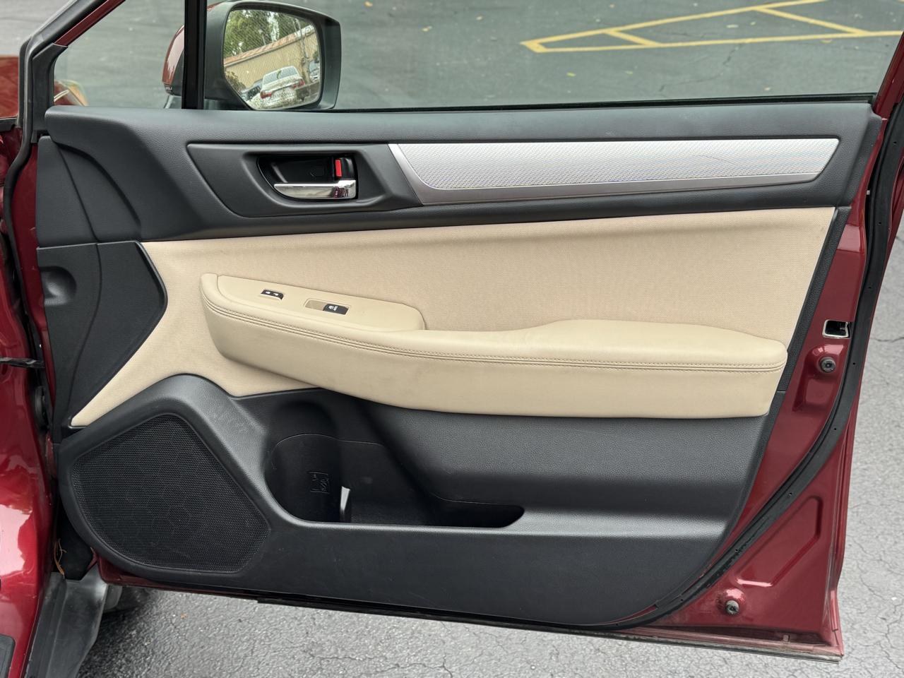 Subaru Outback 2.5i Premium 2015