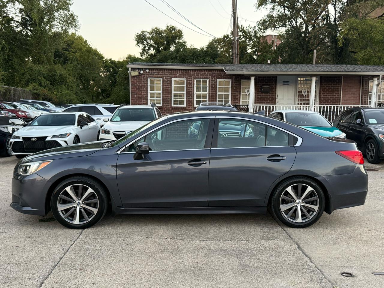 Subaru Legacy 3.6R Limited 2016