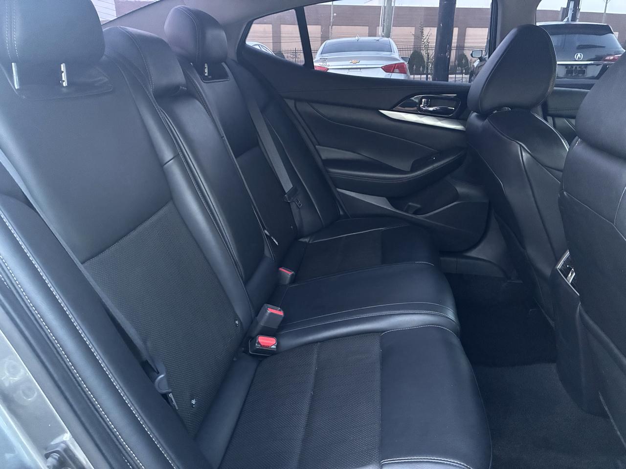 Nissan Maxima 3.5 SV 2021