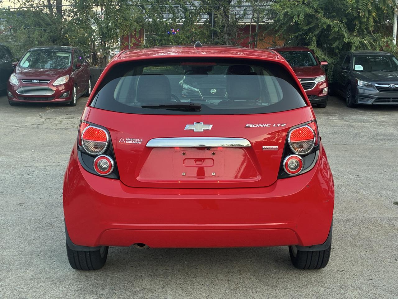 Chevrolet Sonic LTZ Auto 5-Door 2014