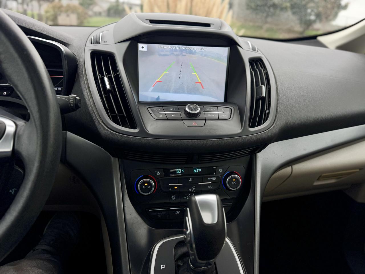 Ford C-Max Energi SE 2017