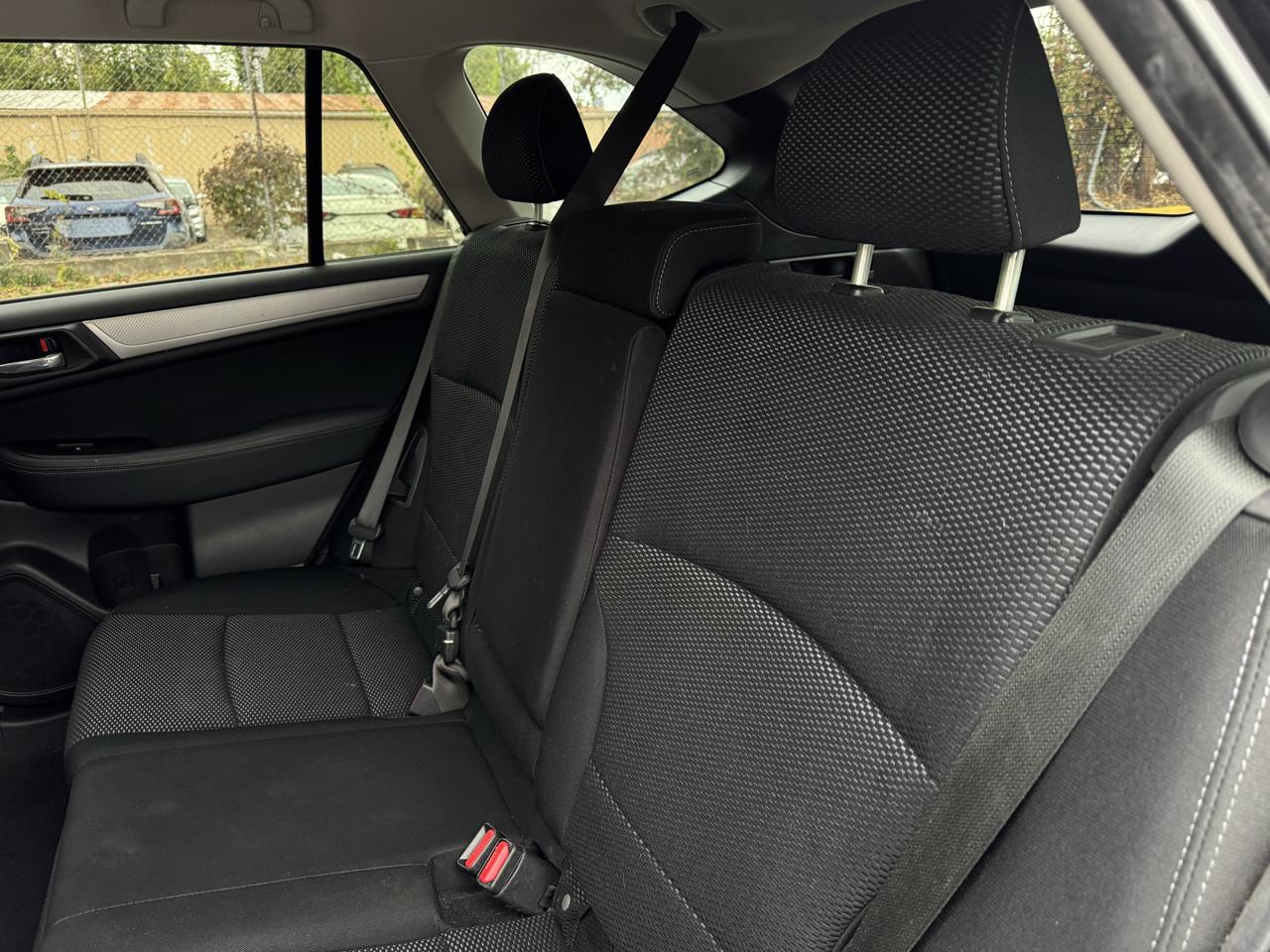 Subaru Outback 2.5i Premium 2015