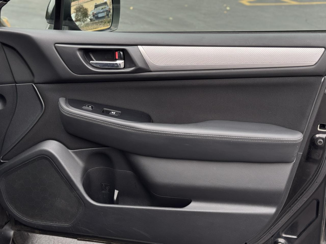 Subaru Outback 2.5i Premium 2015