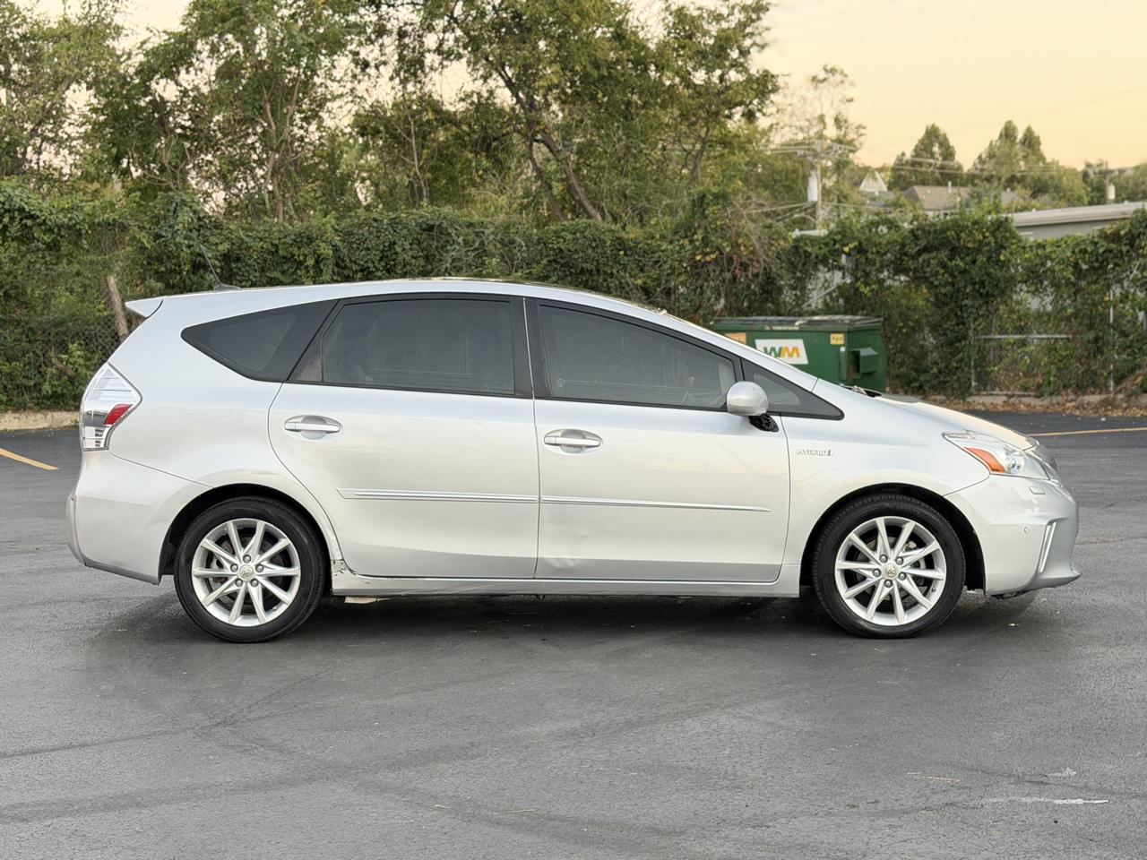 Toyota Prius V Three 2013