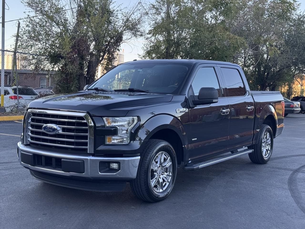 Ford F-150 XLT 2WD 2015