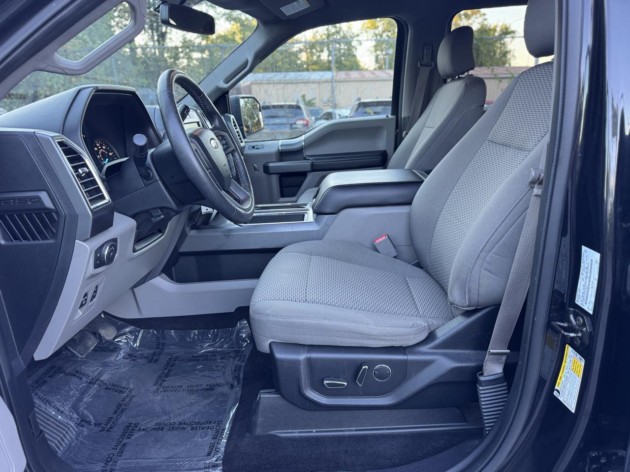 Ford F-150 XLT 2WD 2015