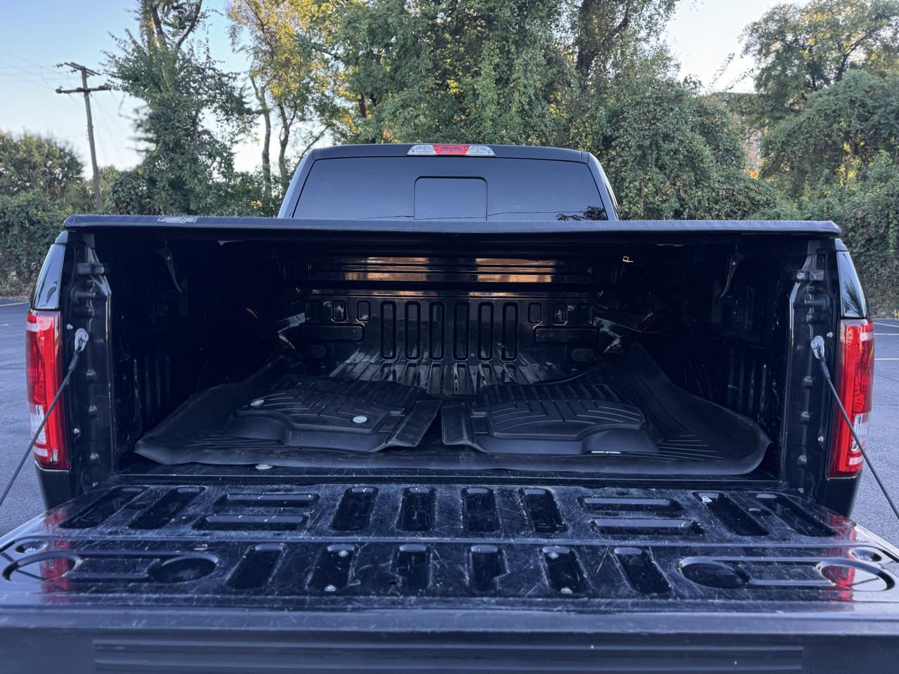 Ford F-150 XLT 2WD 2015