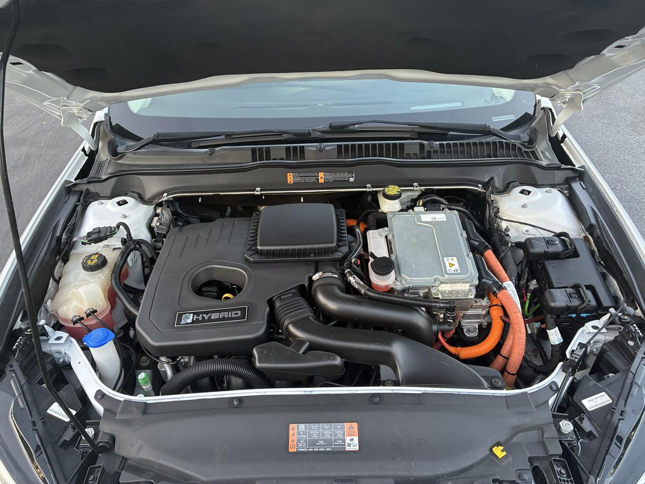 Ford Fusion Hybrid SE 2018