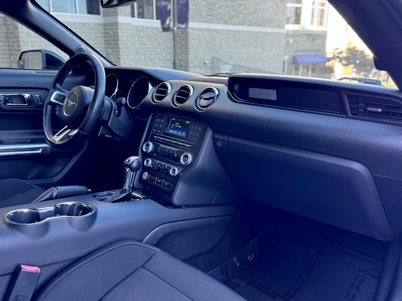 Ford Mustang V6 Convertible 2016
