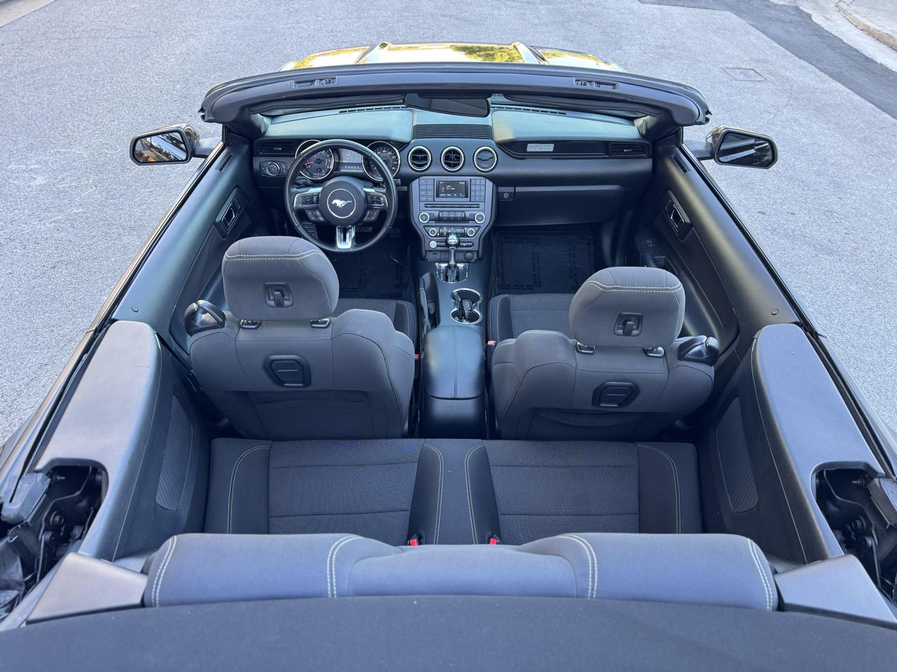 Ford Mustang V6 Convertible 2016