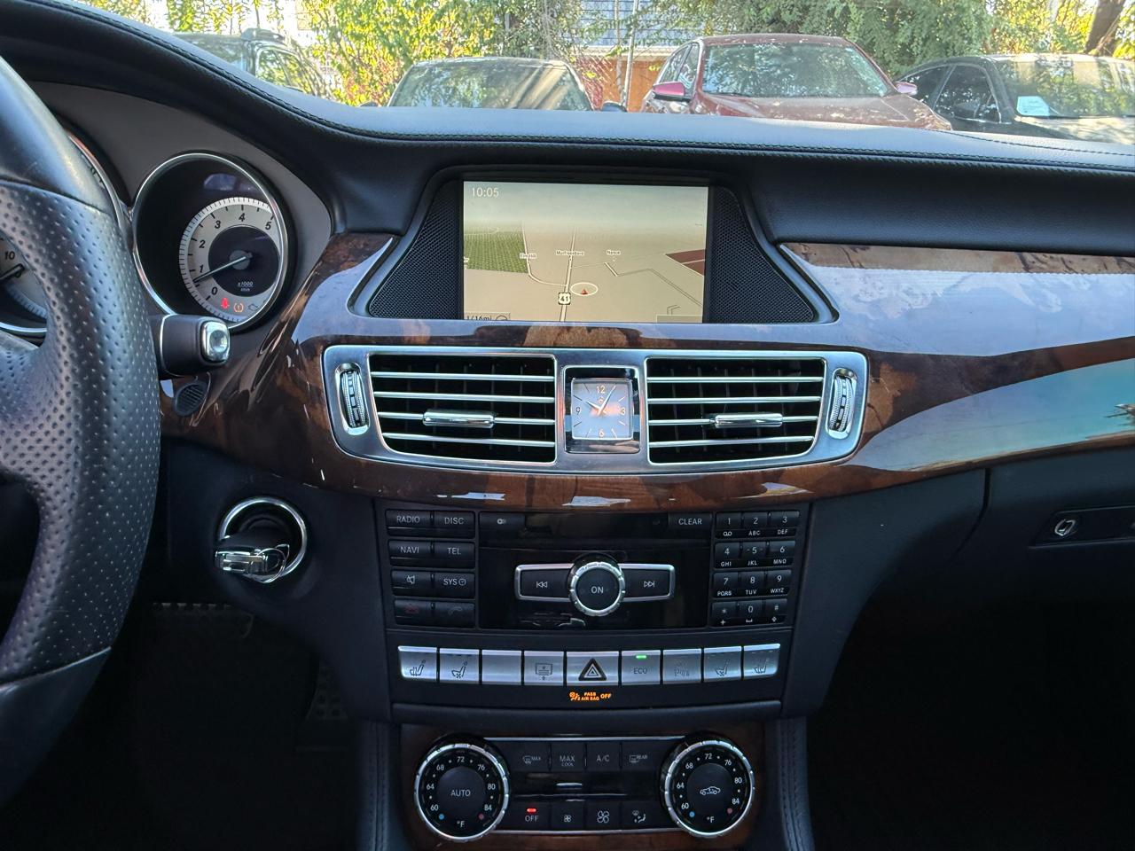 Mercedes-Benz CLS-Class CLS550 4MATIC 2014