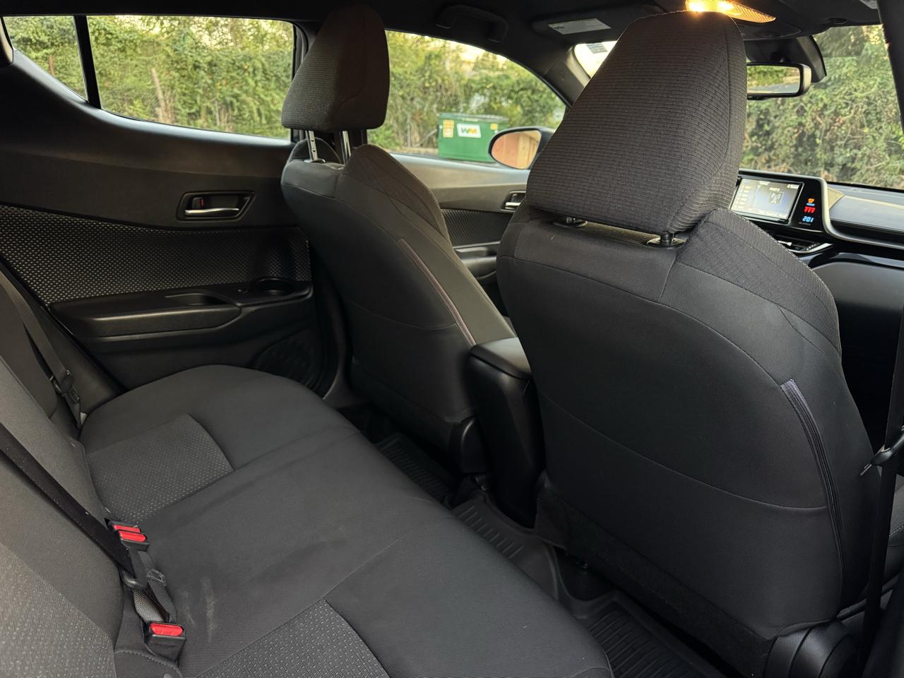 Toyota C-HR XLE 2018