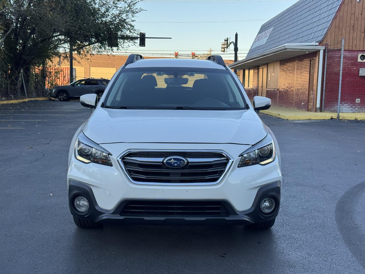 Subaru Outback 2.5i Premium 2019