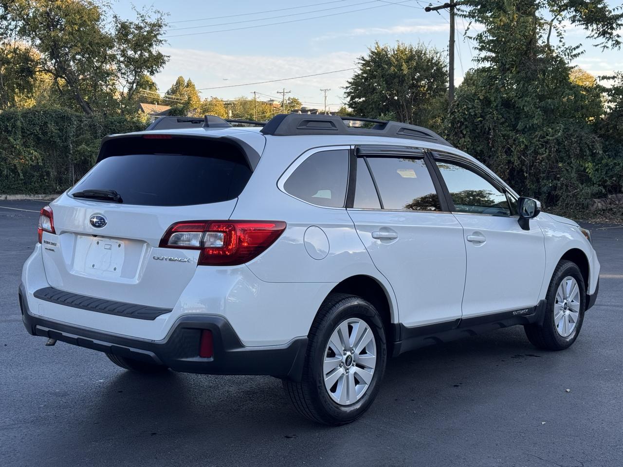 Subaru Outback 2.5i Premium 2019