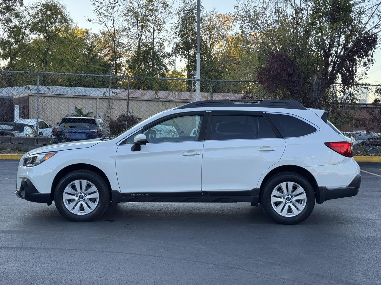 Subaru Outback 2.5i Premium 2019
