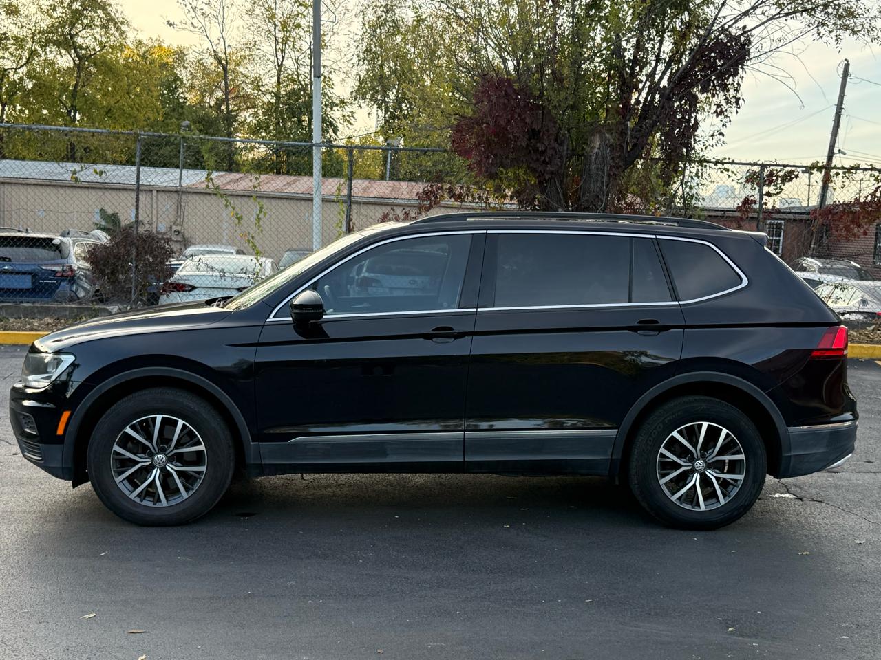 Volkswagen Tiguan SE 2018