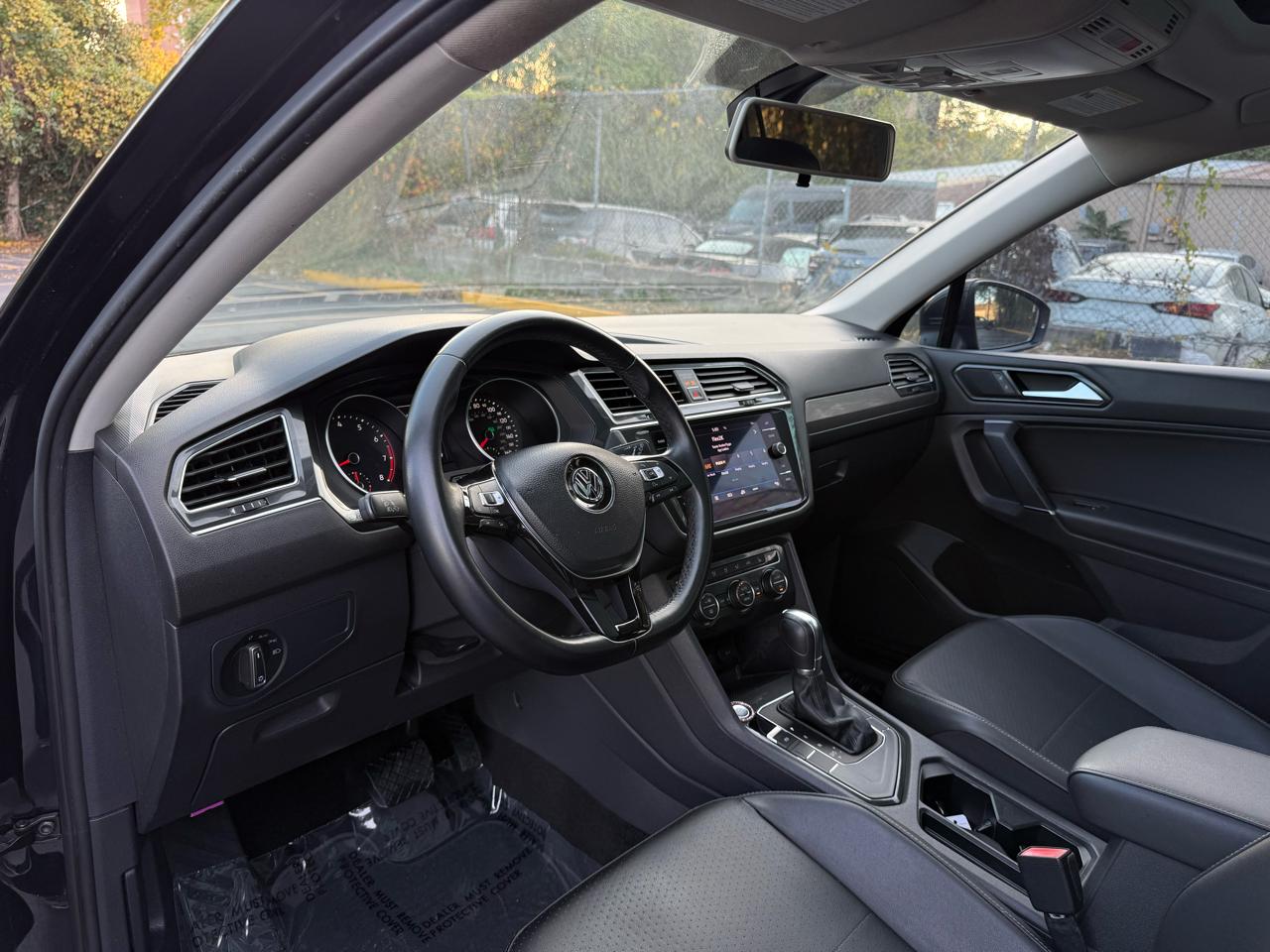 Volkswagen Tiguan SE 2018