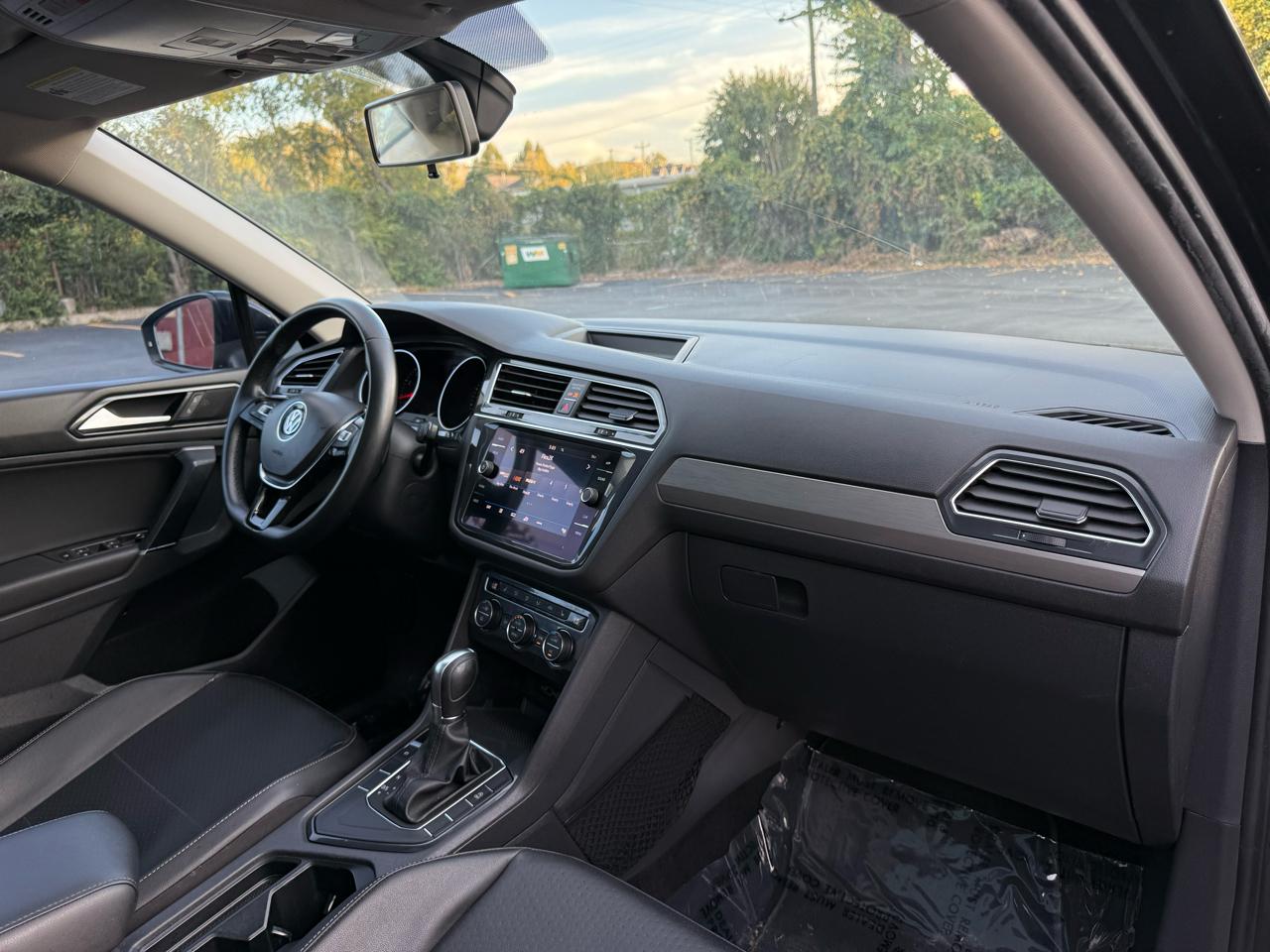 Volkswagen Tiguan SE 2018