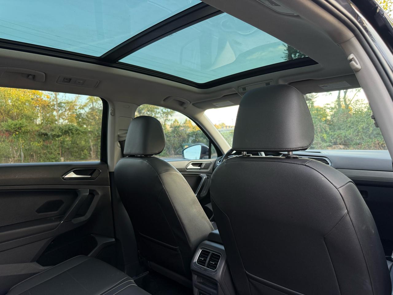 Volkswagen Tiguan SE 2018
